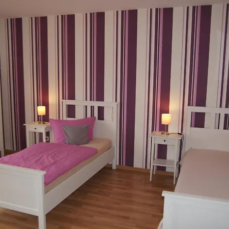 Schumacher Garni Hotel 3*