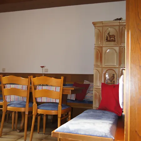 Schumacher Garni Hotel