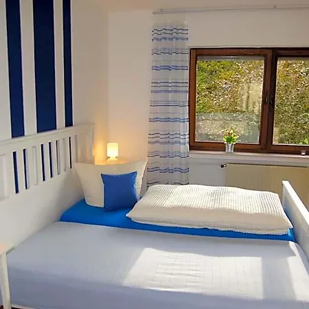 Schumacher Garni Hotel 3*