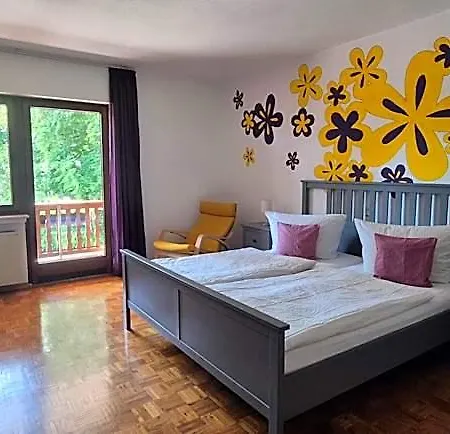 Hotel Schumacher Garni 3*