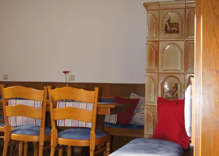 Schumacher Garni Hotel