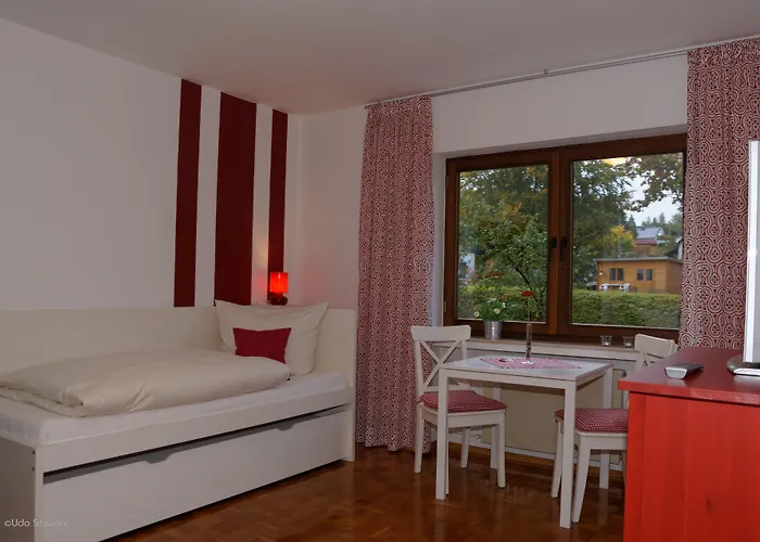 Hotel Schumacher Garni 3*